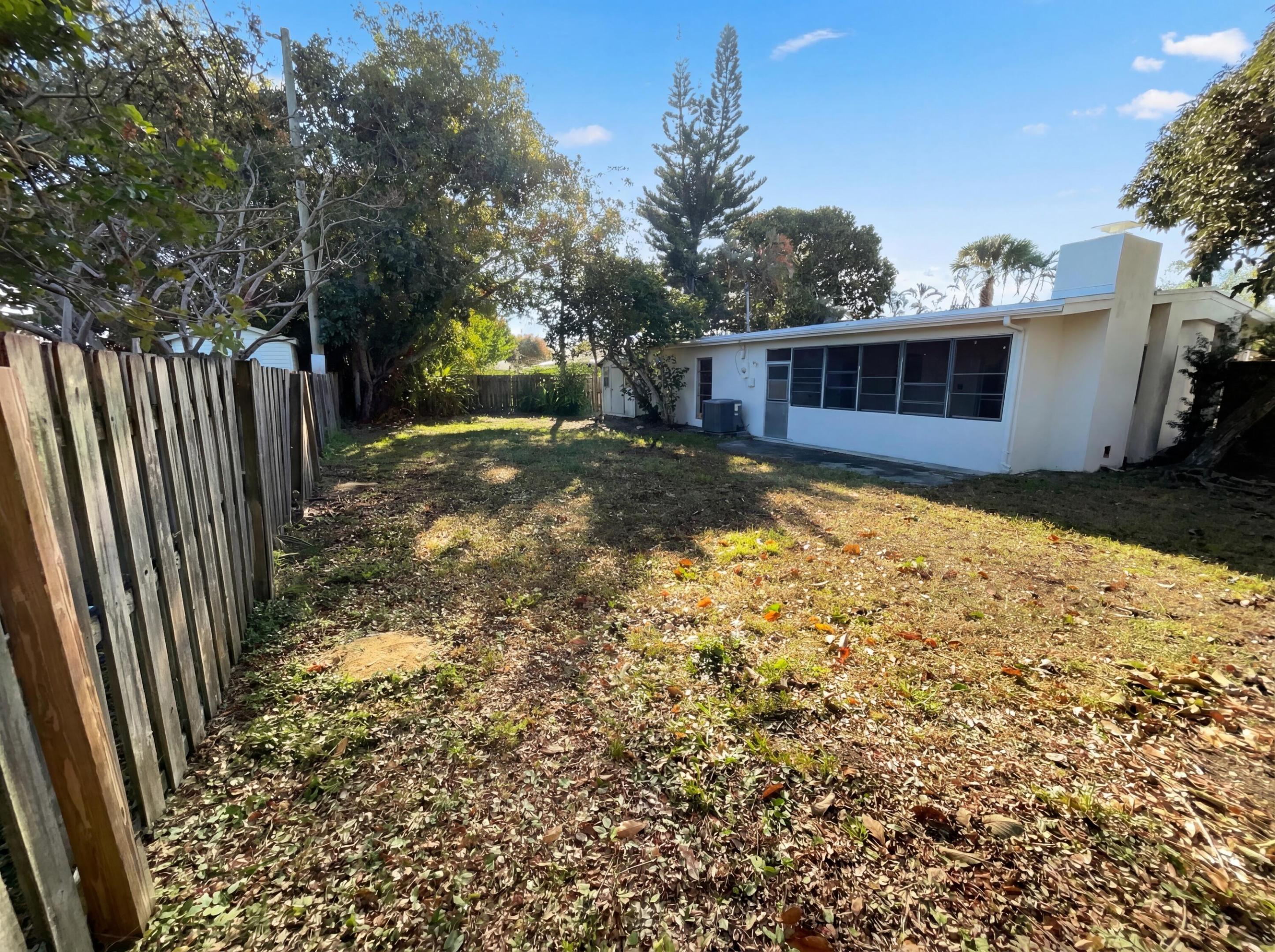 RIVER PARK UNIT 7 - Residential