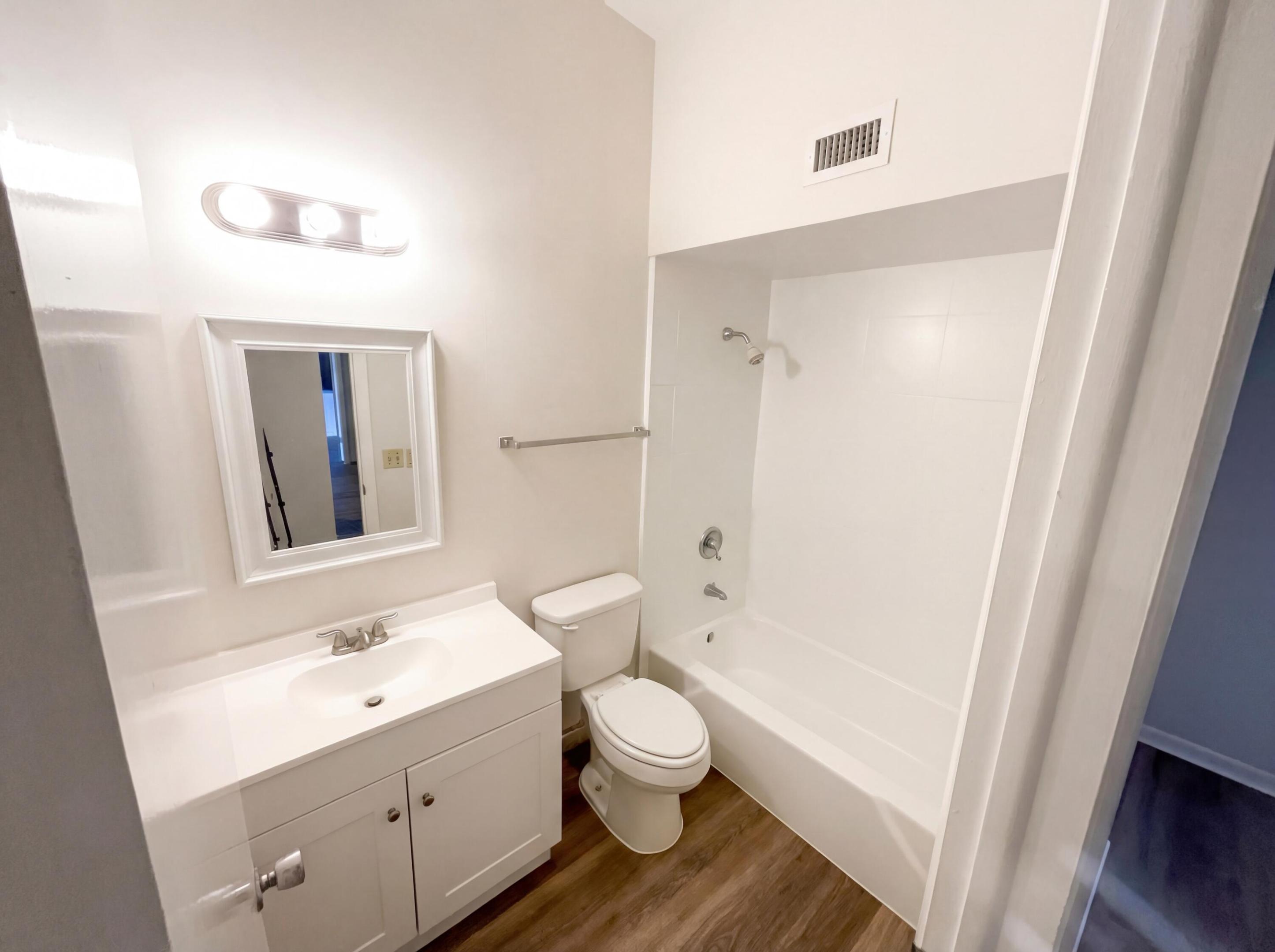 RIVER PARK UNIT 7 - Residential