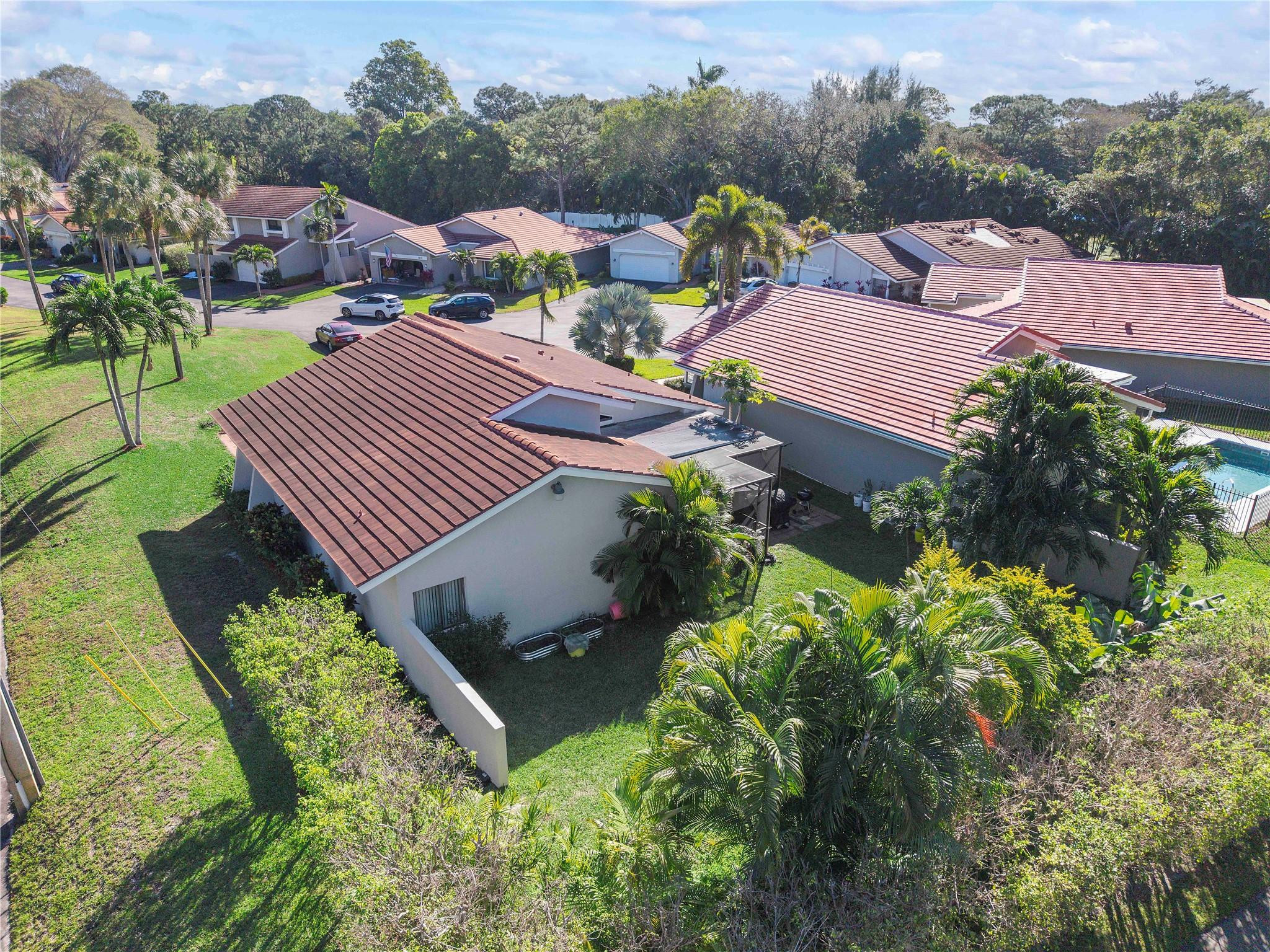 2850 Deer Creek Kelly Brooke Lane