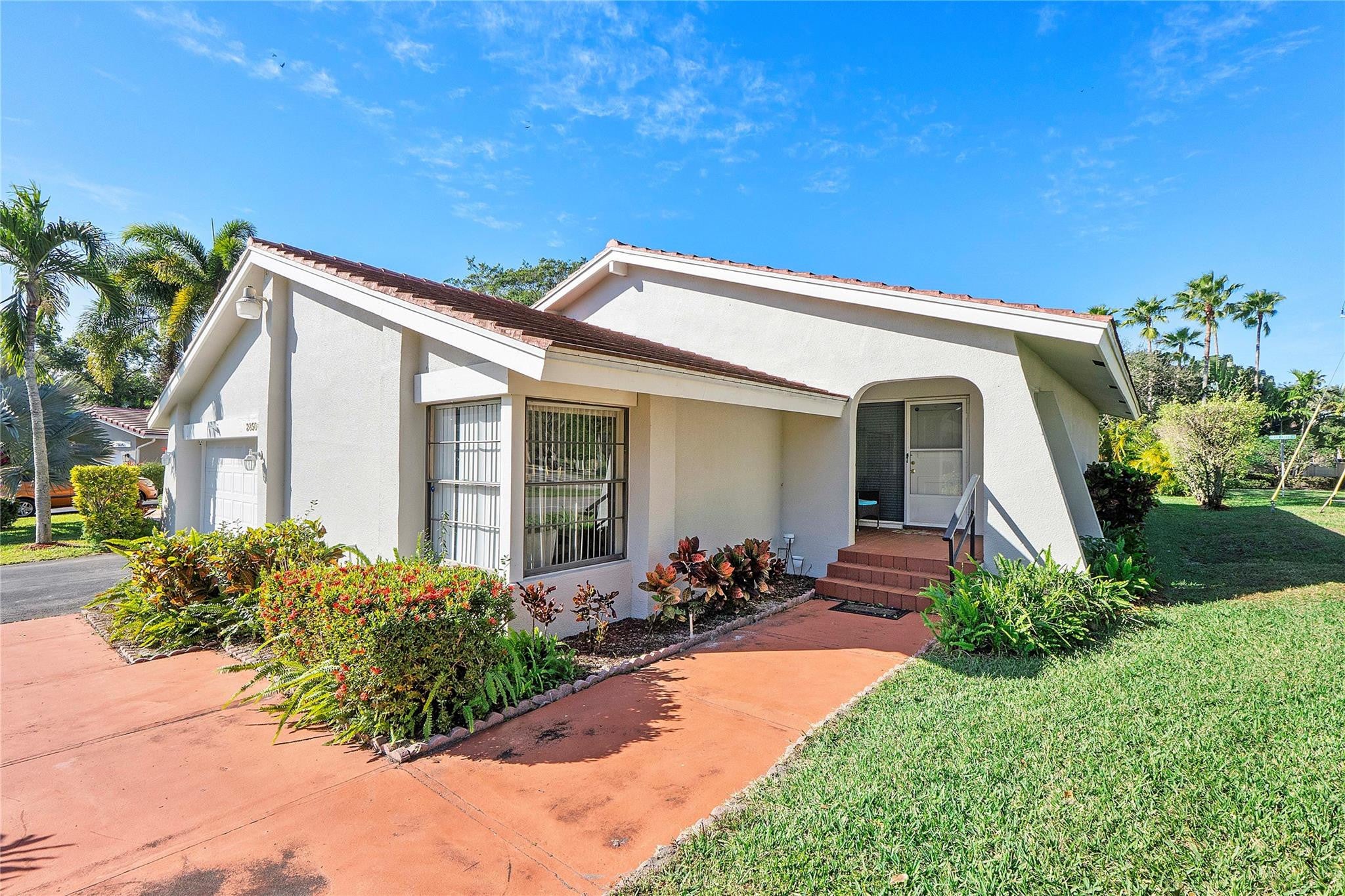2850 Deer Creek Kelly Brooke Lane