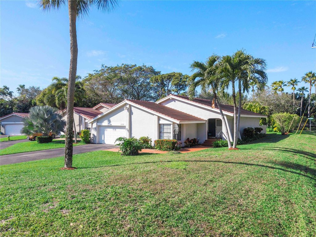 Photo of 2850 Deer Creek Kelly Brooke Lane, Deerfield Beach, FL 33442 (MLS # F10550301)
