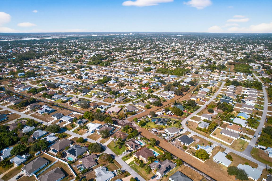 PORT ST LUCIE SECTION 21 - Residential