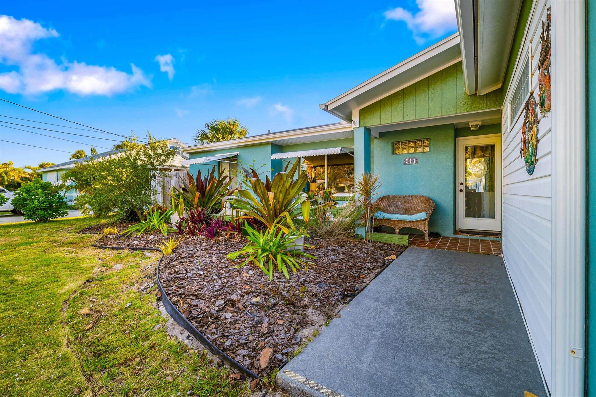 311 Granada Street