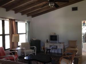 PALM BEACH SHORE ACRES - Residential Lease