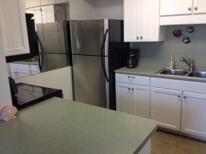 PALM BEACH SHORE ACRES - Residential Lease