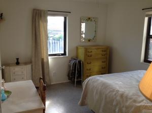 PALM BEACH SHORE ACRES - Residential Lease