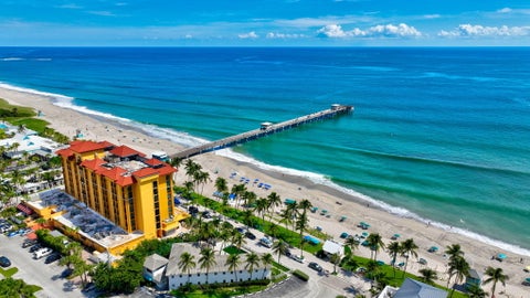 Tiny photo for 180 SE 20th Avenue #403, Deerfield Beach, FL 33441 (MLS # B26081824)