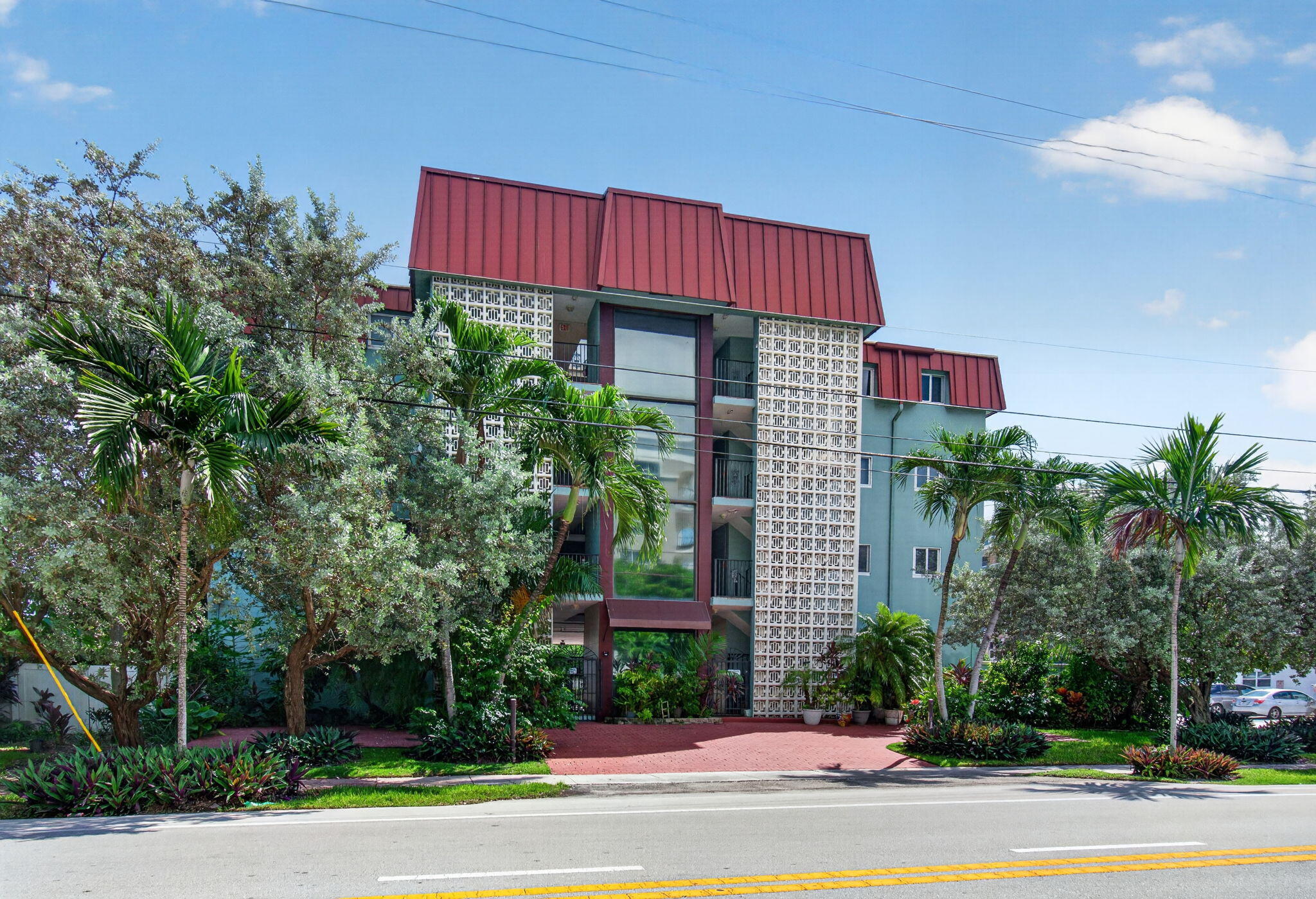 180 SE 20th Avenue 403