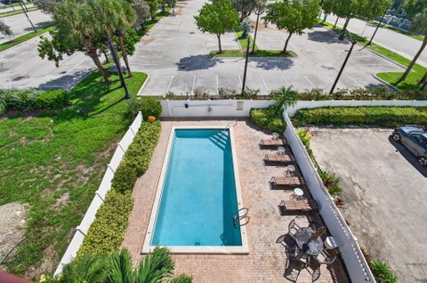 Tiny photo for 180 SE 20th Avenue #403, Deerfield Beach, FL 33441 (MLS # B26081824)