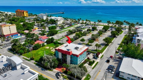 Tiny photo for 180 SE 20th Avenue #403, Deerfield Beach, FL 33441 (MLS # B26081824)