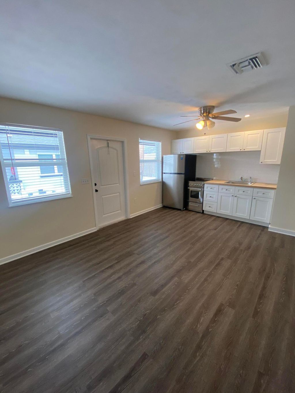 Photo of 338 Walton Boulevard, West Palm Beach, FL 33405 (MLS # B26016466)