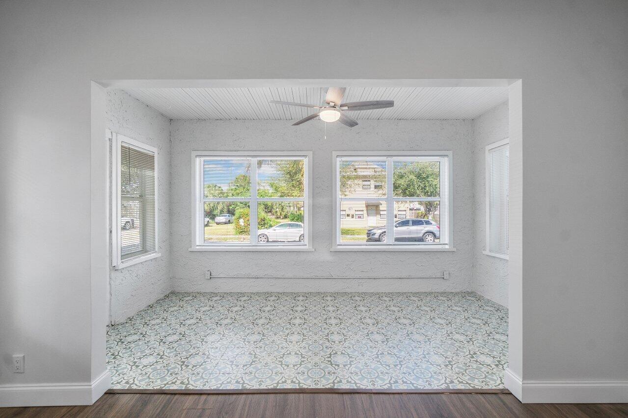 424 53RD Street
