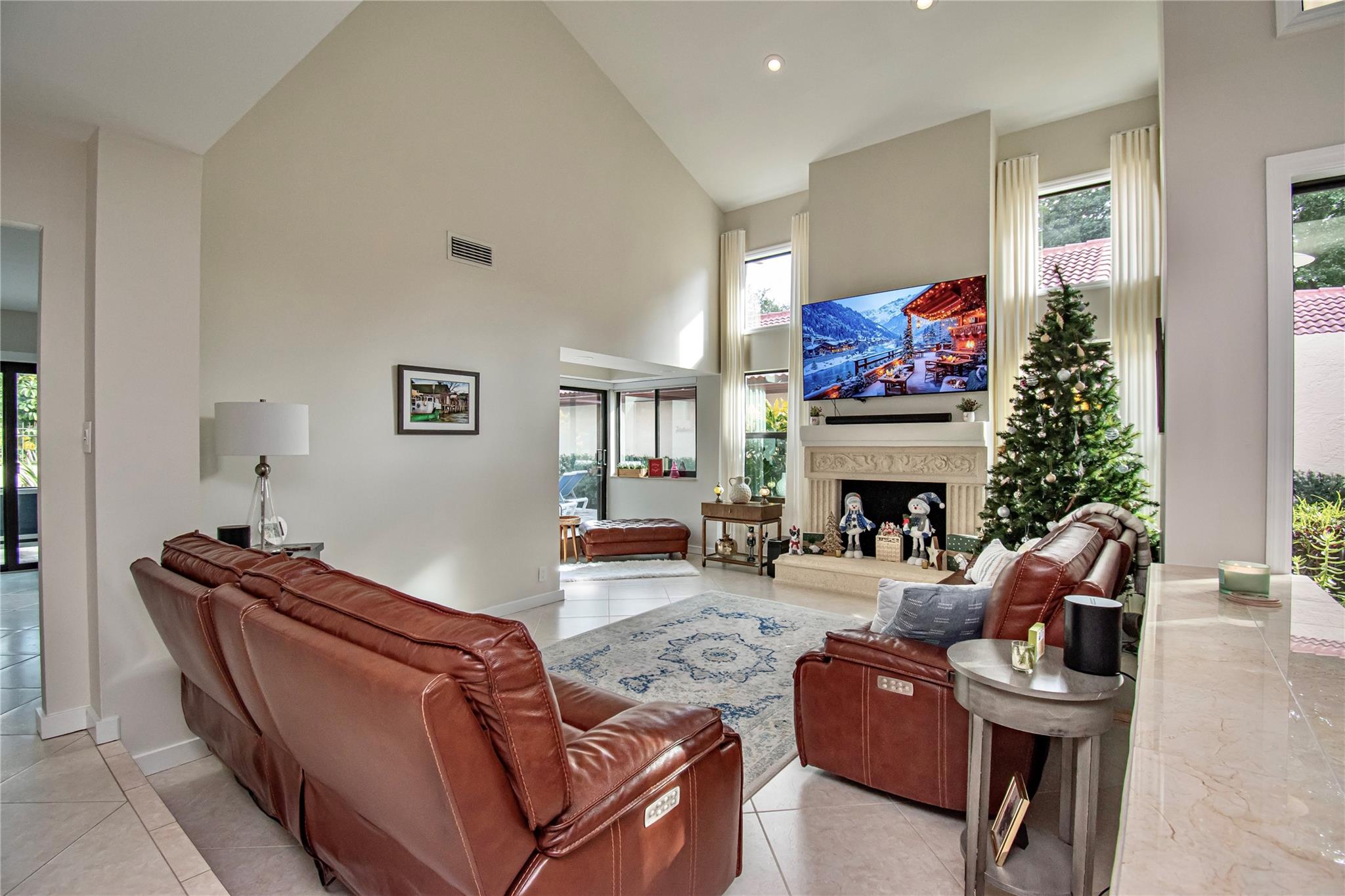 Town Place Club Villas - Residential