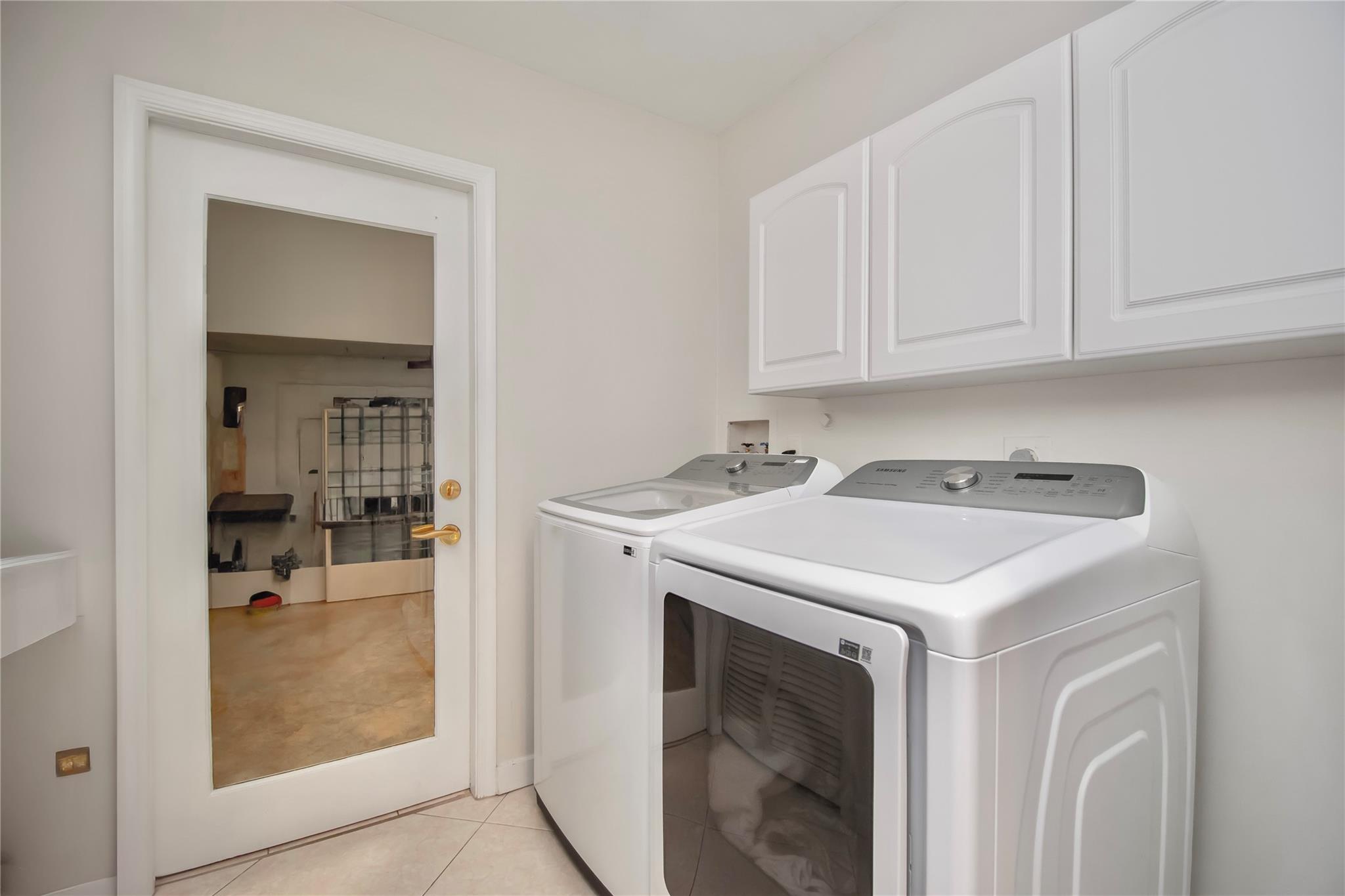 Town Place Club Villas - Residential