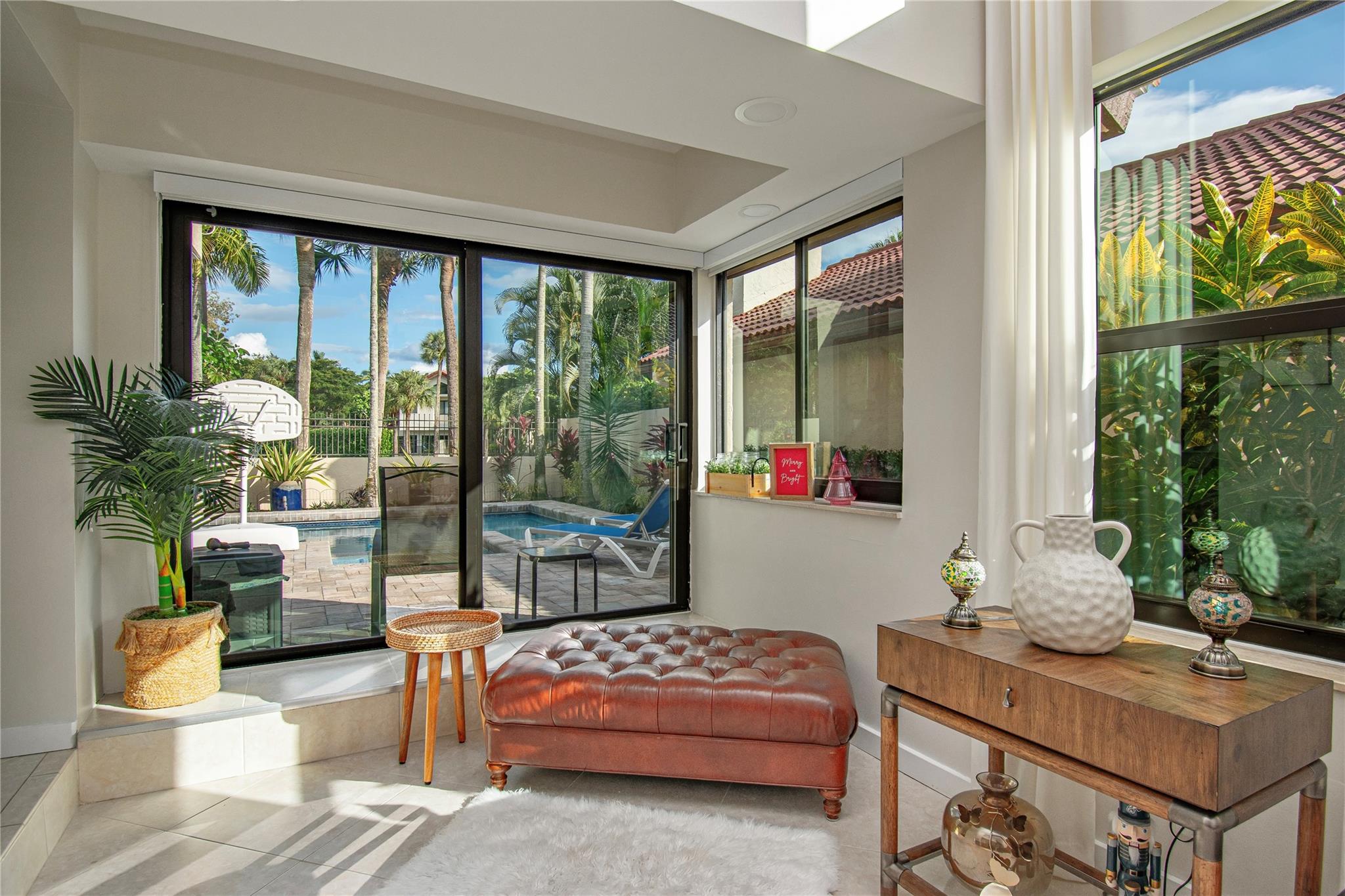 Town Place Club Villas - Residential