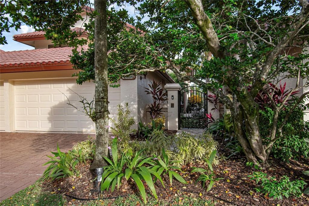 Photo of 21694 Town Place Drive, Boca Raton, FL 33433 (MLS # F10540052)