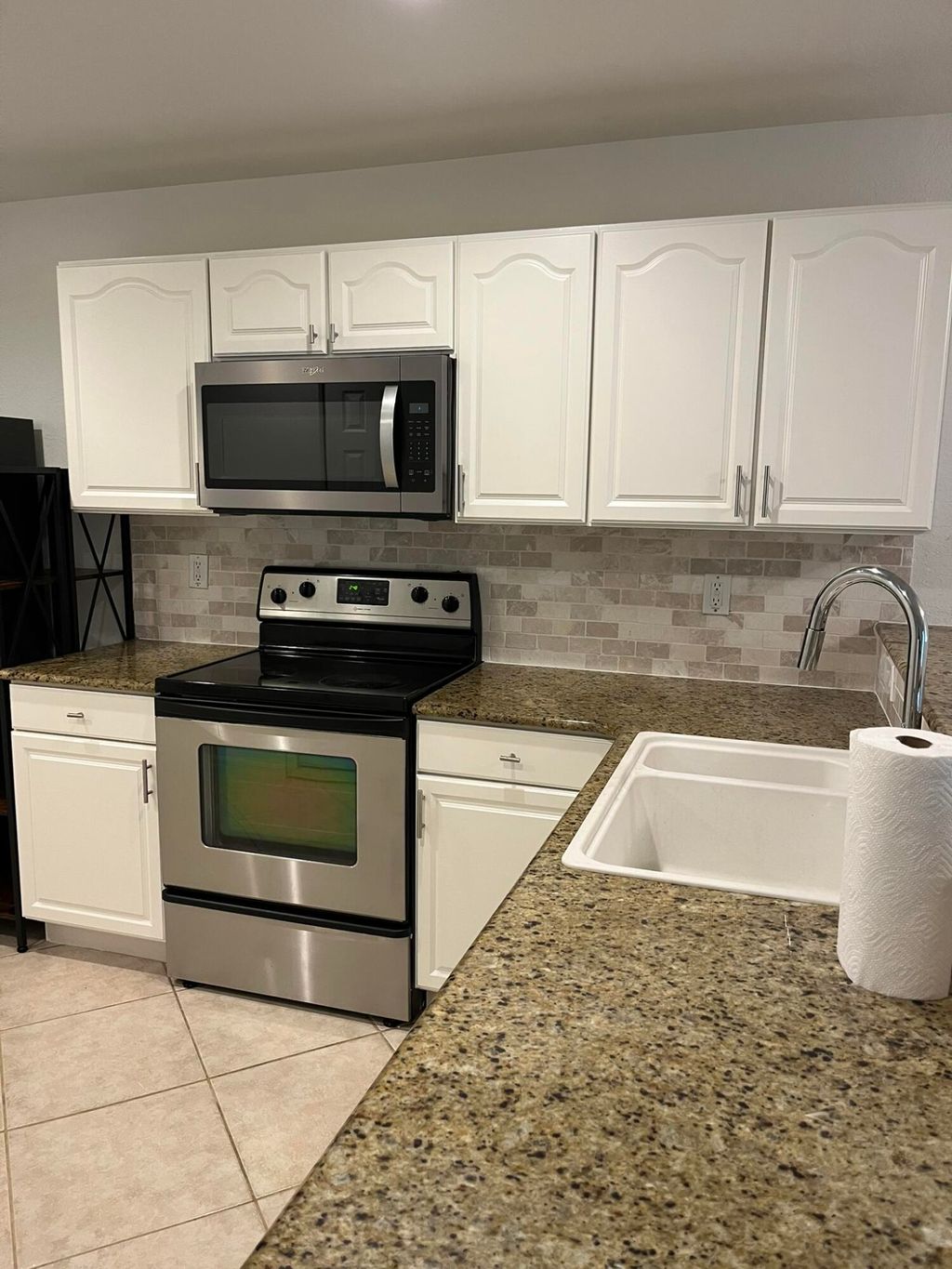 Photo of 5372 SE Jennings Lane, Stuart, FL 34997 (MLS # B26025668)