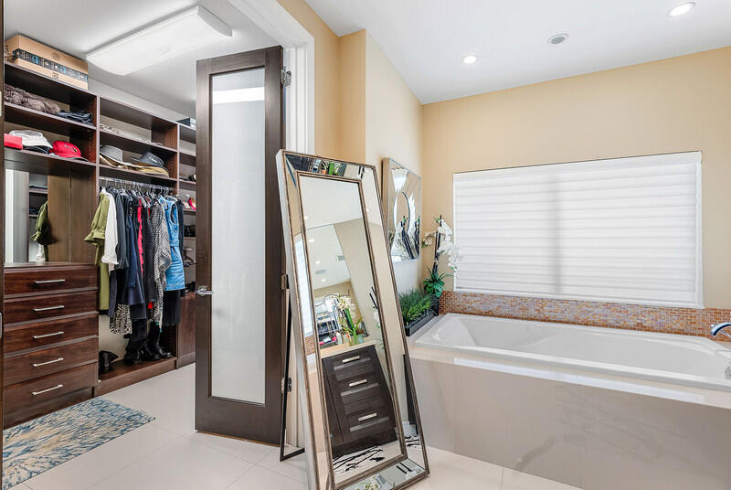 Delaire Country Club - Residential