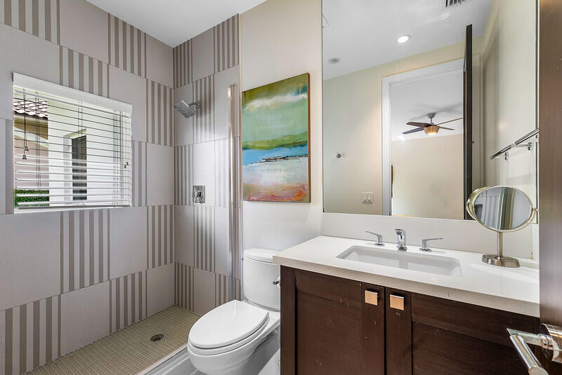 Delaire Country Club - Residential