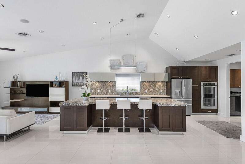 Delaire Country Club - Residential