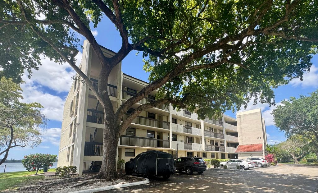 Photo of 110 Lake Emerald Drive #404, Oakland Park, FL 33309 (MLS # B26014025)