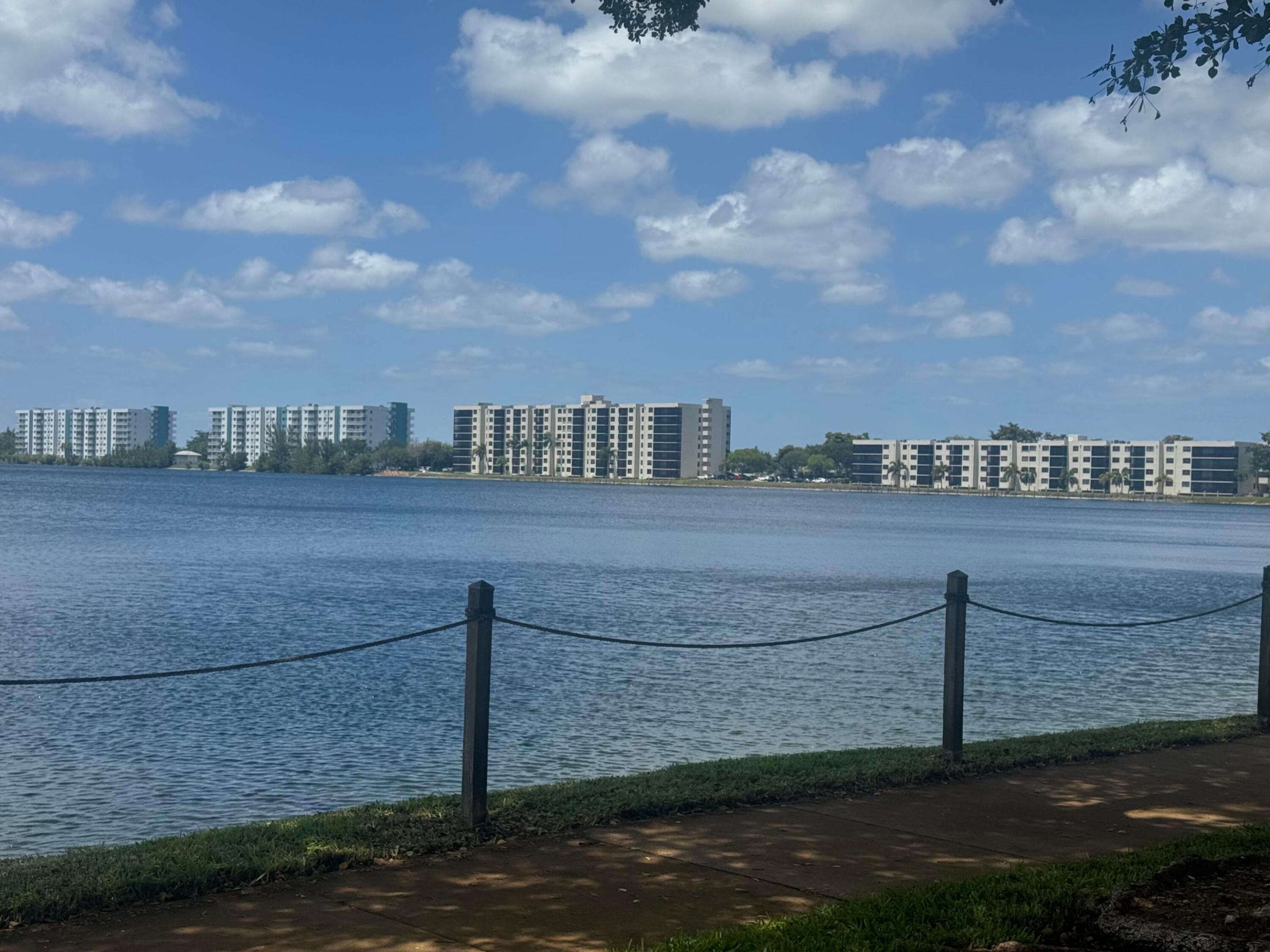 LAKE EMERALD CONDOMINIUM NO ONE - Residential