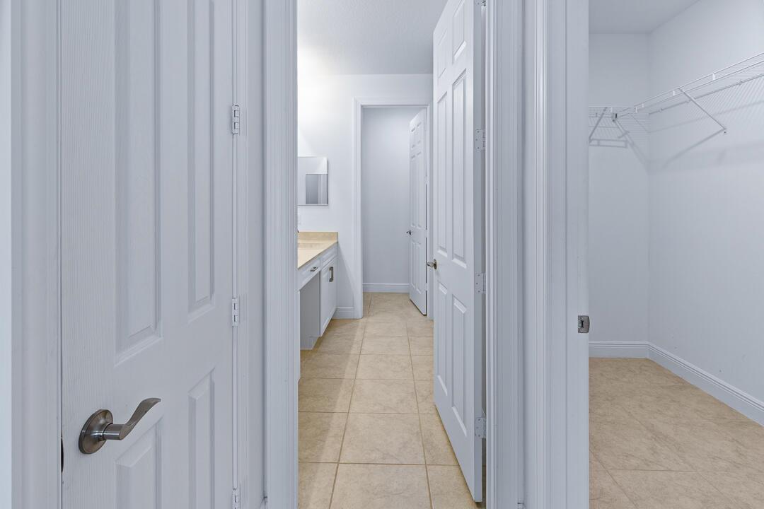 BELLA VISTA ISLES - Residential Lease