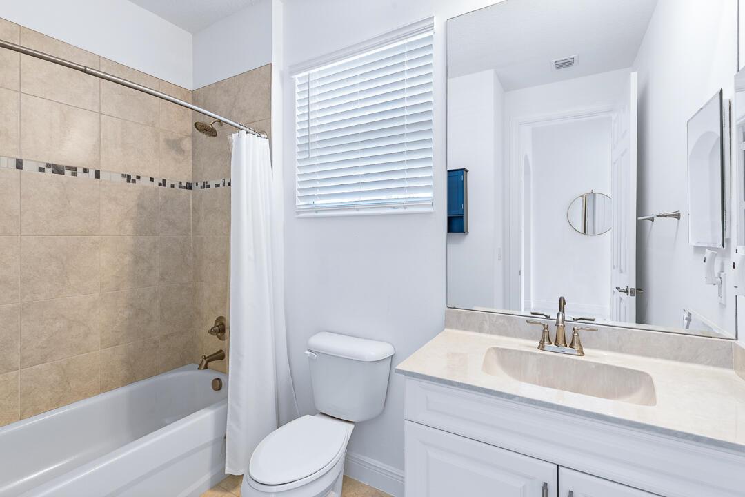 BELLA VISTA ISLES - Residential Lease