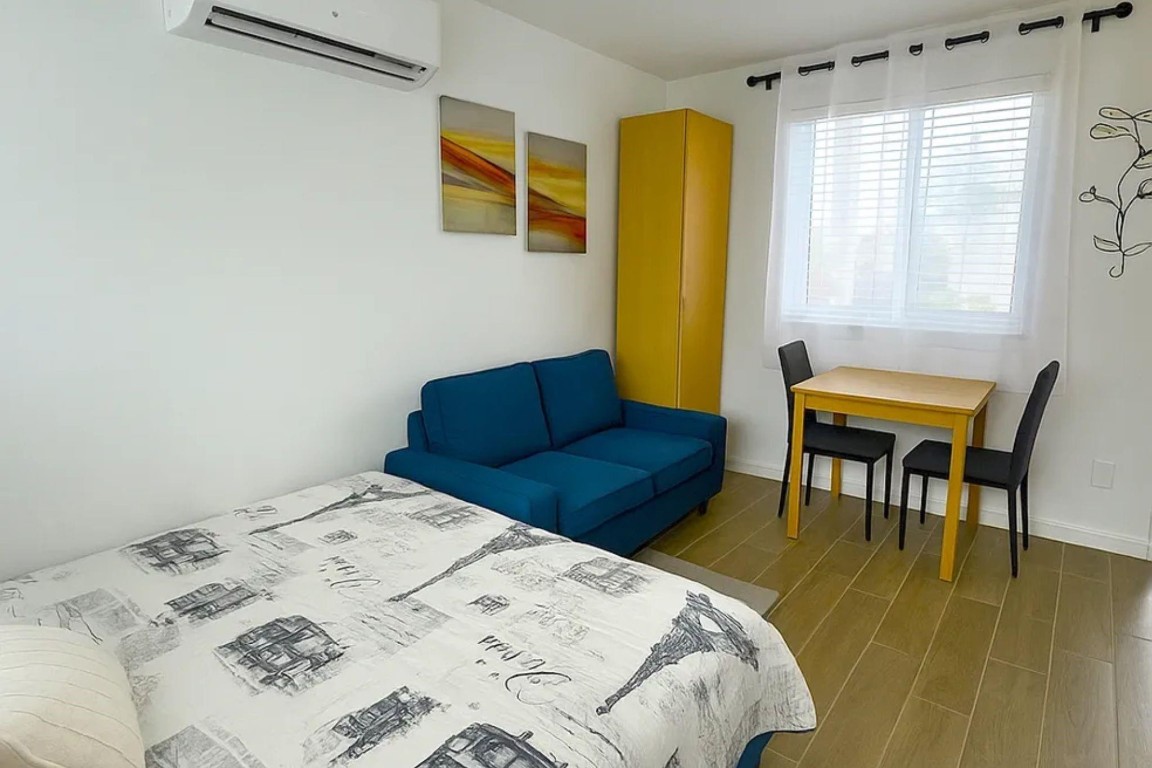 2250 SE 5th Street 6