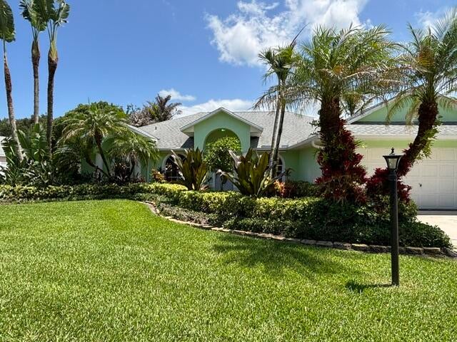 Photo of 246 SE Ashley Oaks Way, Stuart, FL 34997 (MLS # B26047458)