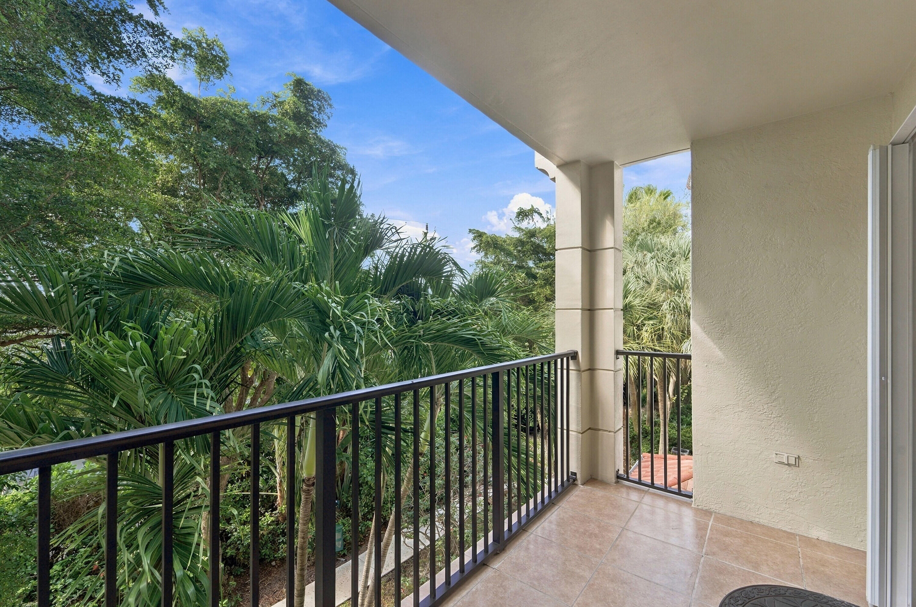 1307 TUSCANY Way