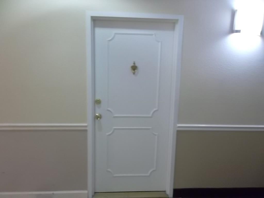 PARLIAMENT HOUSE - Residential