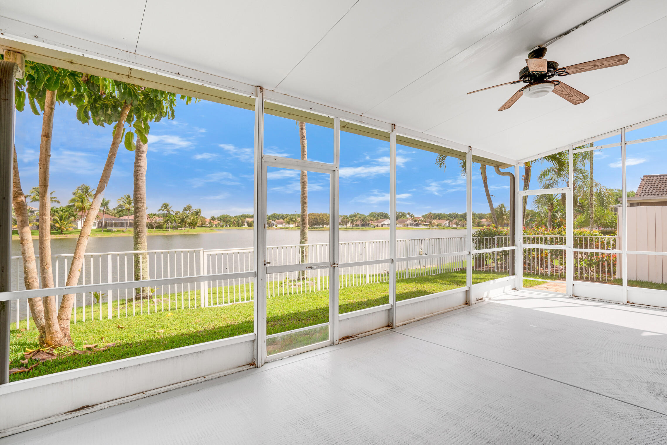 LAKE CHARLESTON - Residential Lease