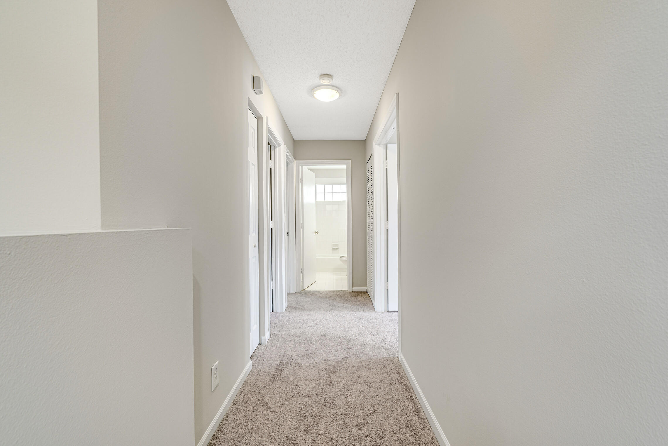 LAKE CHARLESTON - Residential Lease