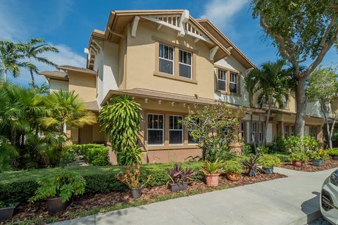 Townhouse in West Palm Beach FL 690 Pacific Grove Drive Dr.jpg