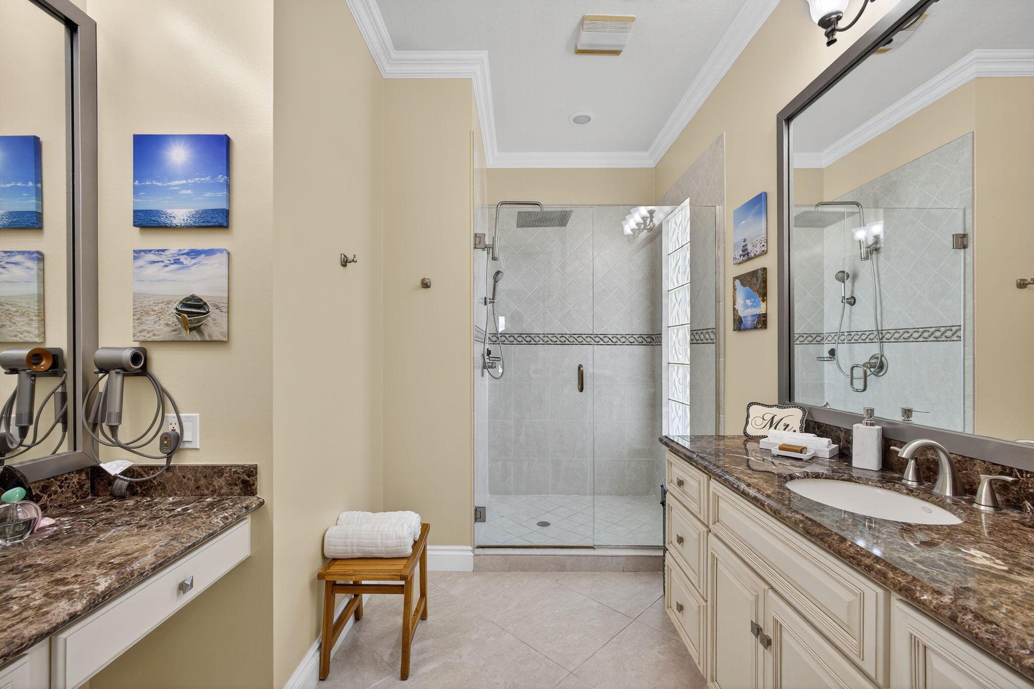 CARLETON OAKS - Residential