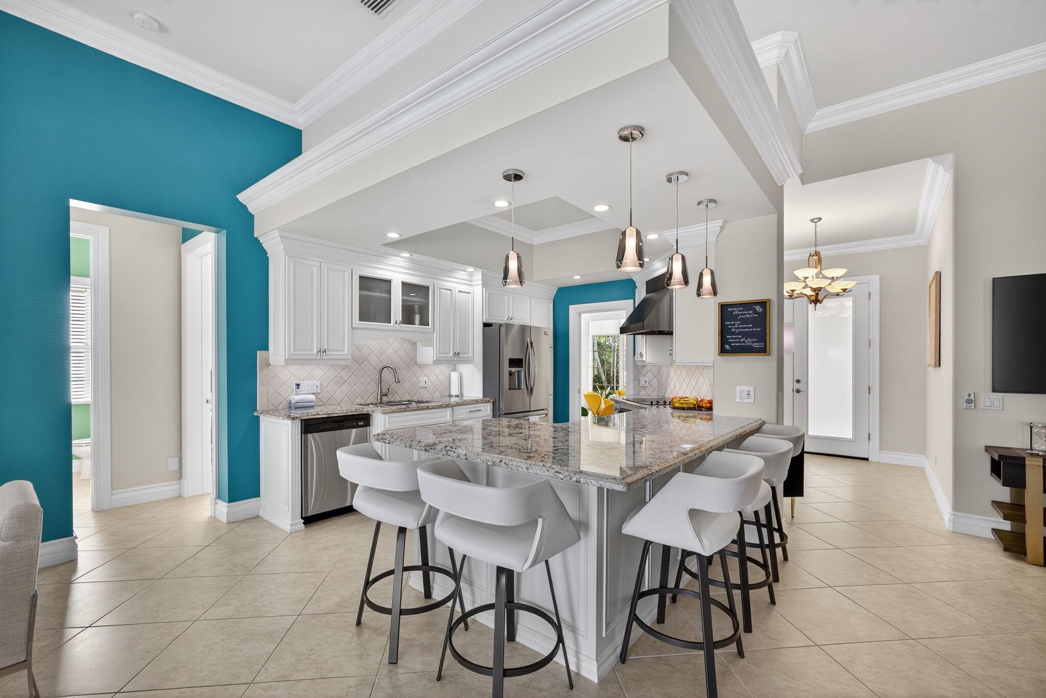 CARLETON OAKS - Residential