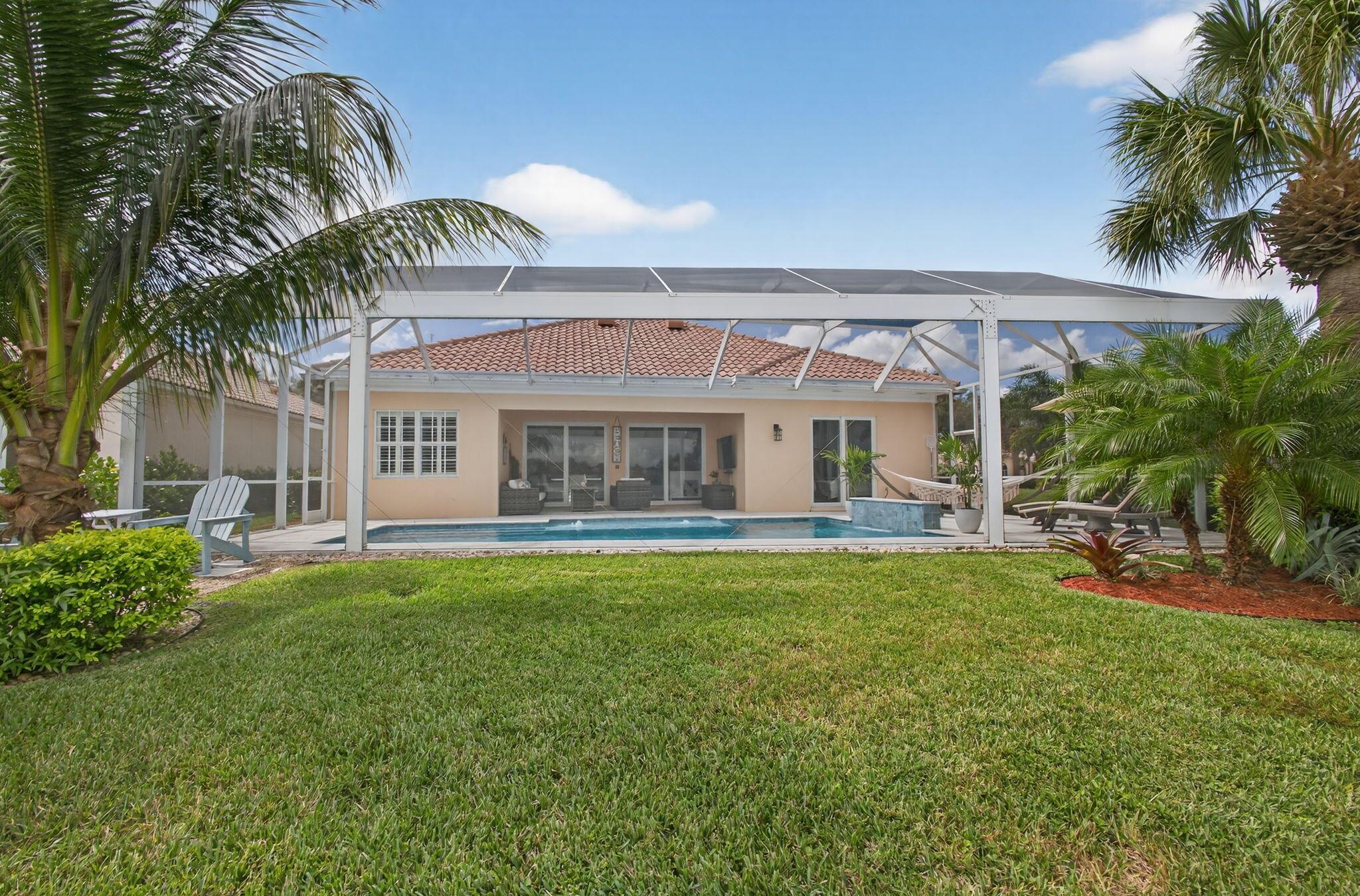 CARLETON OAKS - Residential