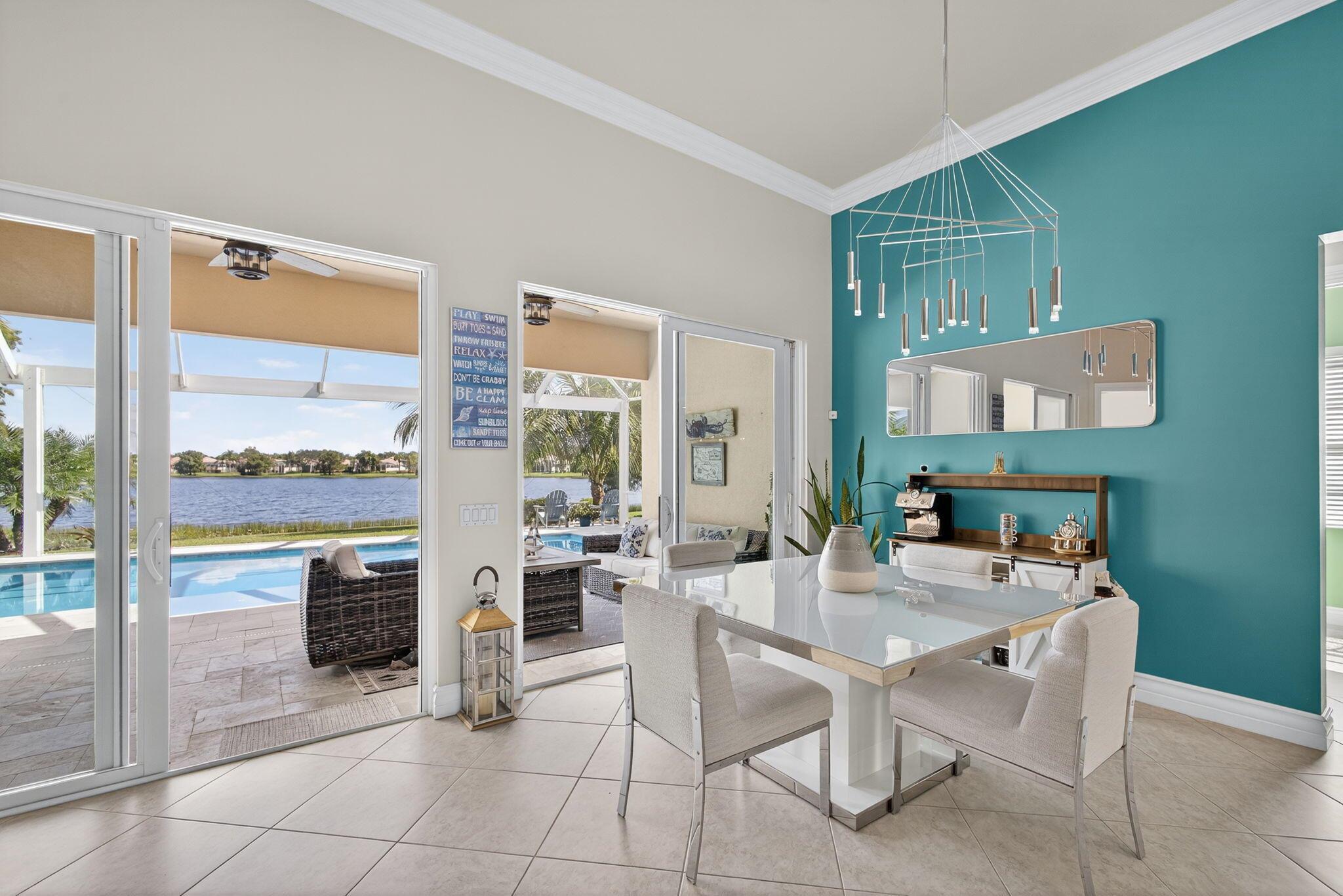 CARLETON OAKS - Residential