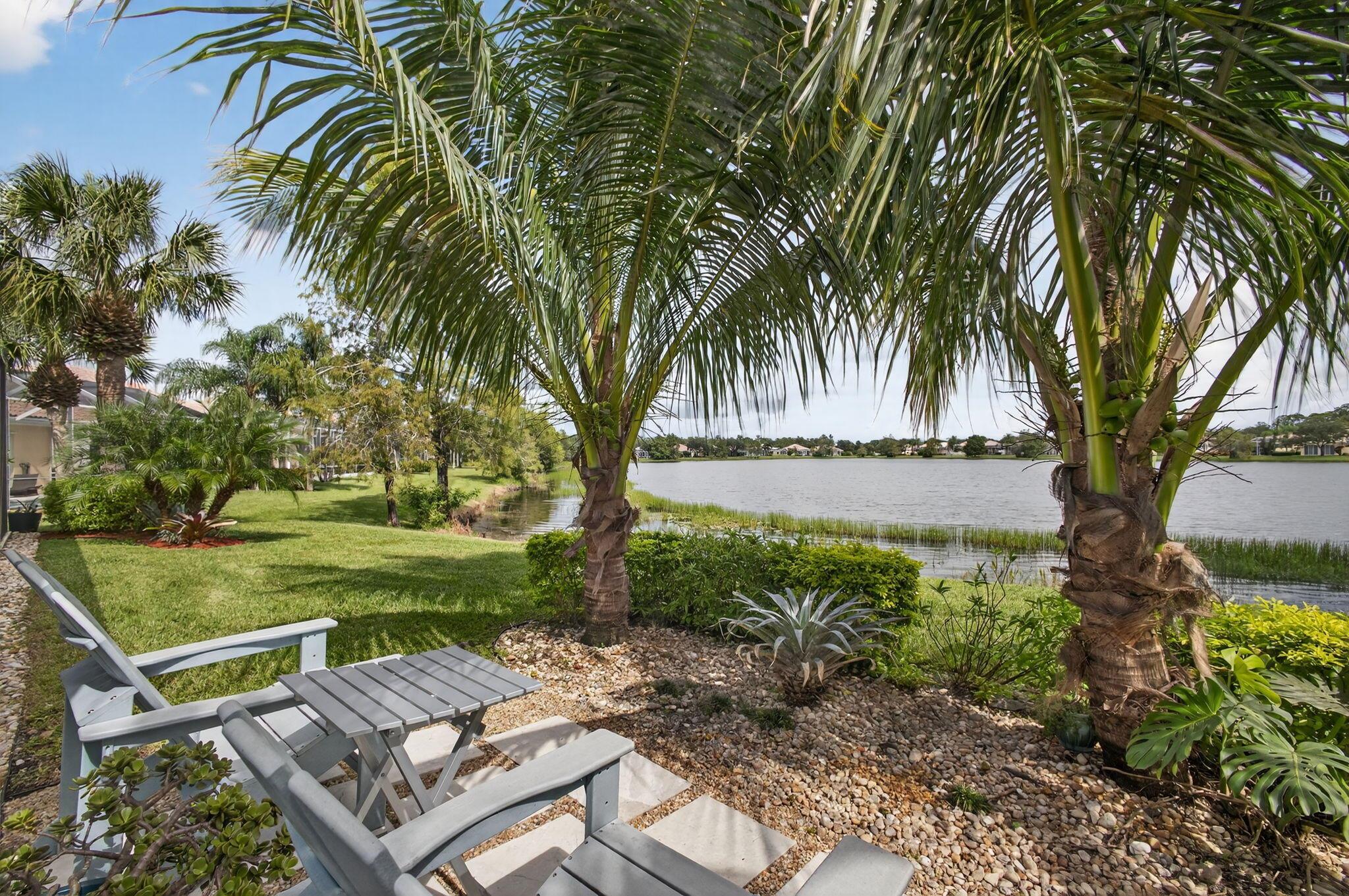 CARLETON OAKS - Residential