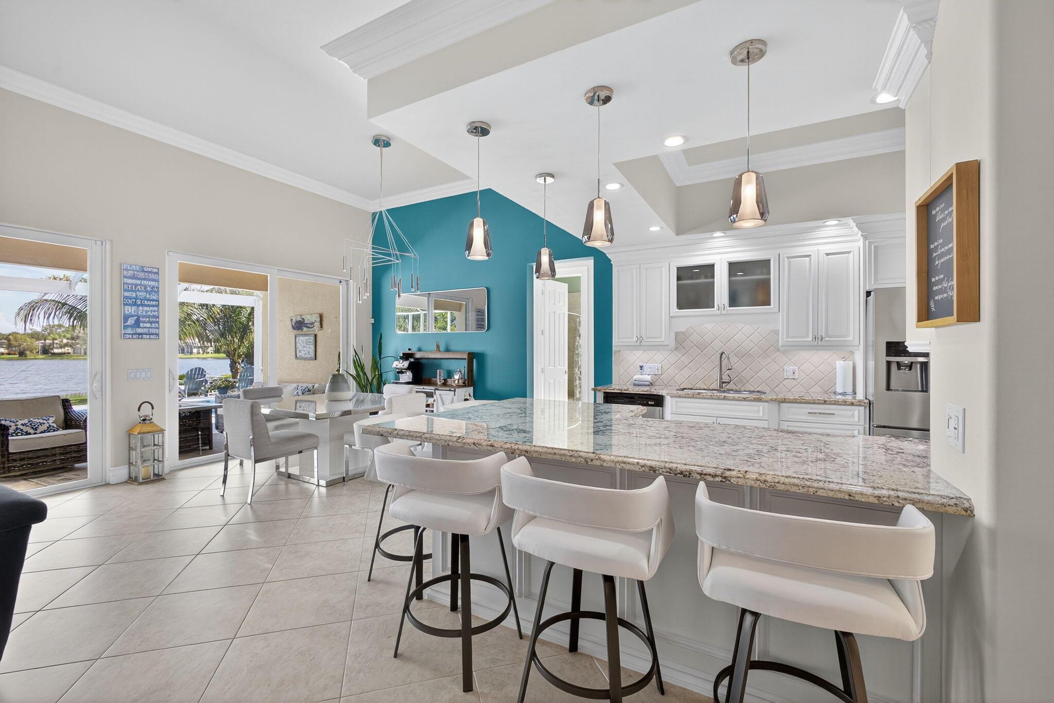 CARLETON OAKS - Residential