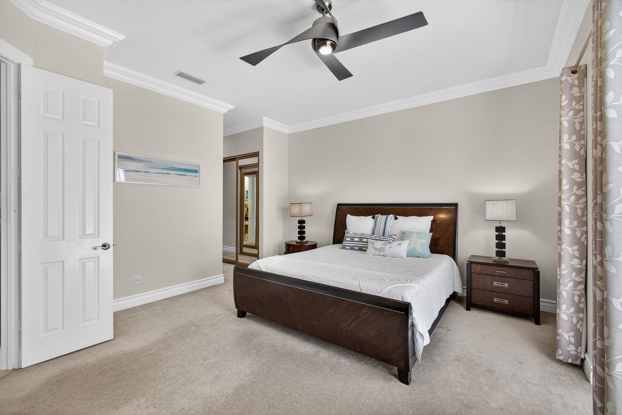 CARLETON OAKS - Residential