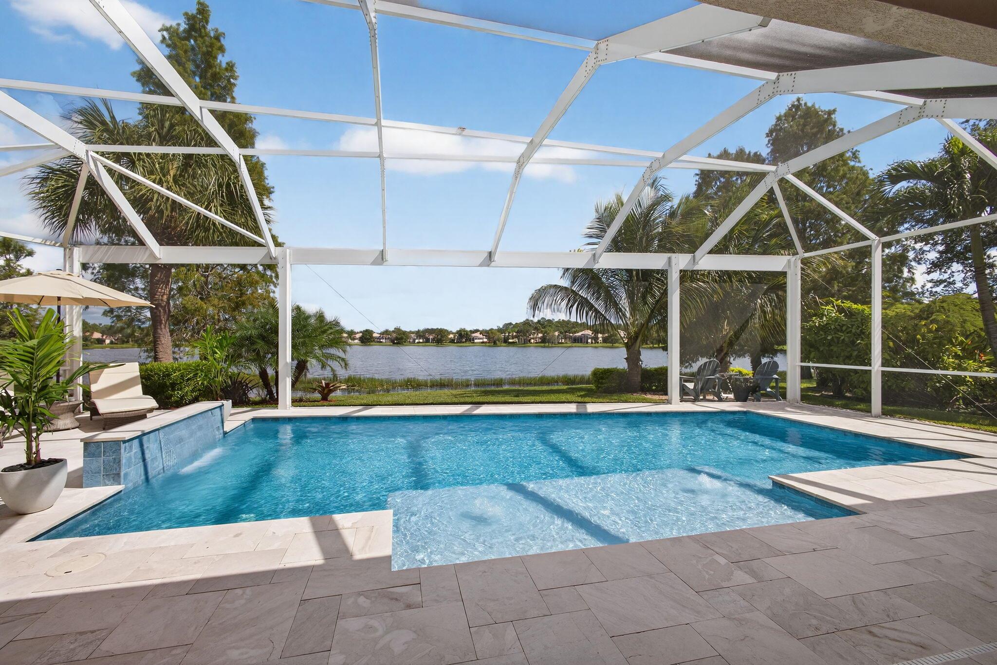 CARLETON OAKS - Residential