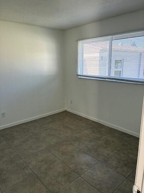 HOLLYWOOD TERRACE AMEN - Residential Lease