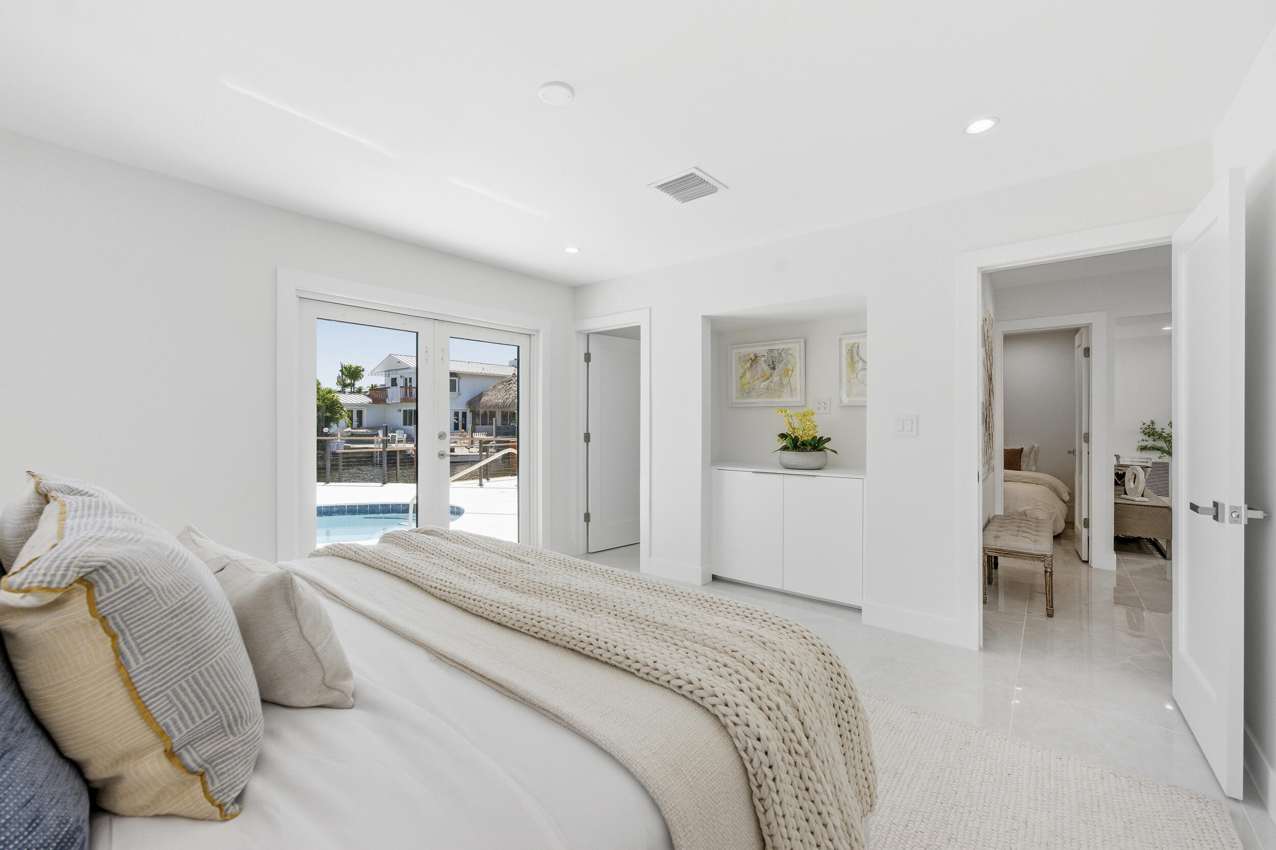 POMPANO ISLES SEC - Residential