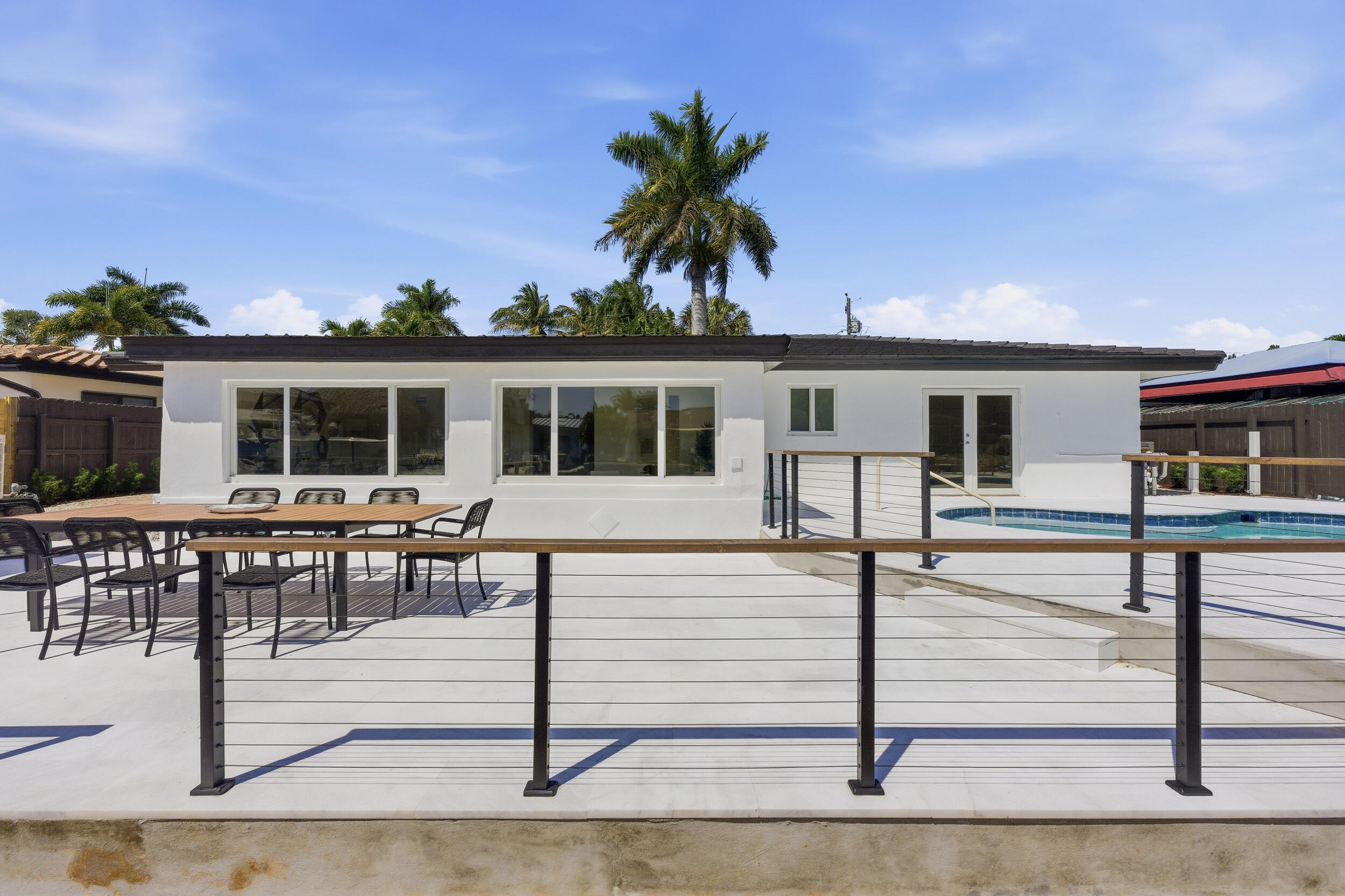POMPANO ISLES SEC - Residential