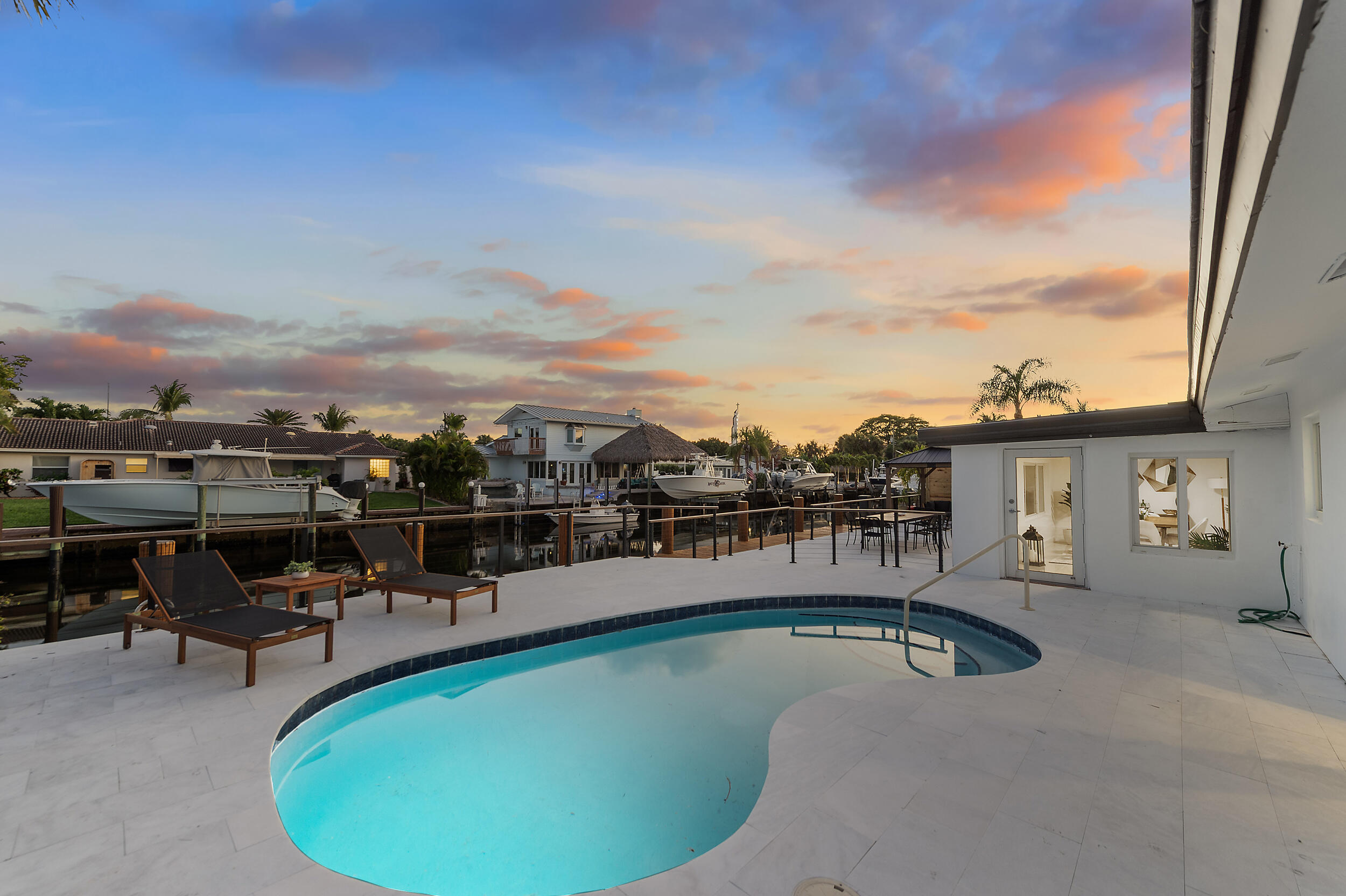 POMPANO ISLES SEC - Residential