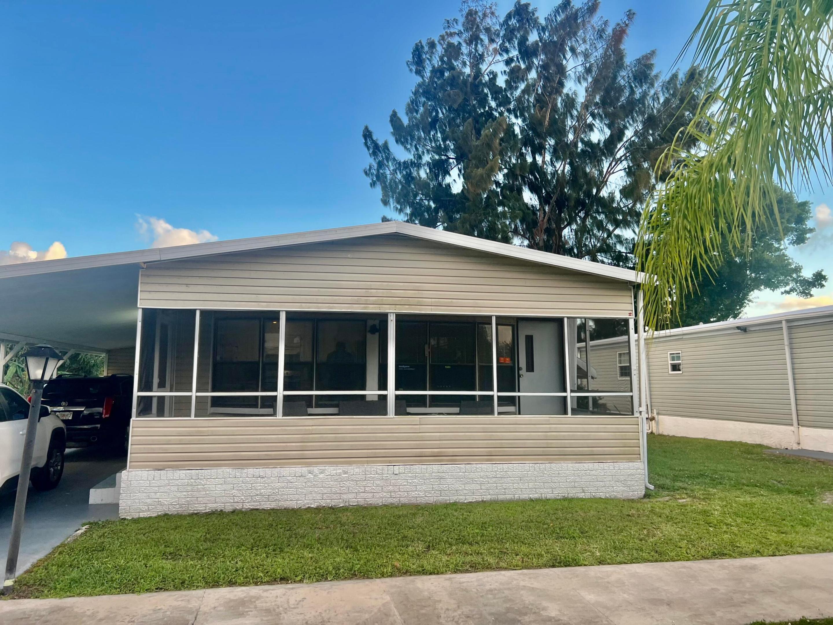 TALLOWWOOD ISLE - Residential