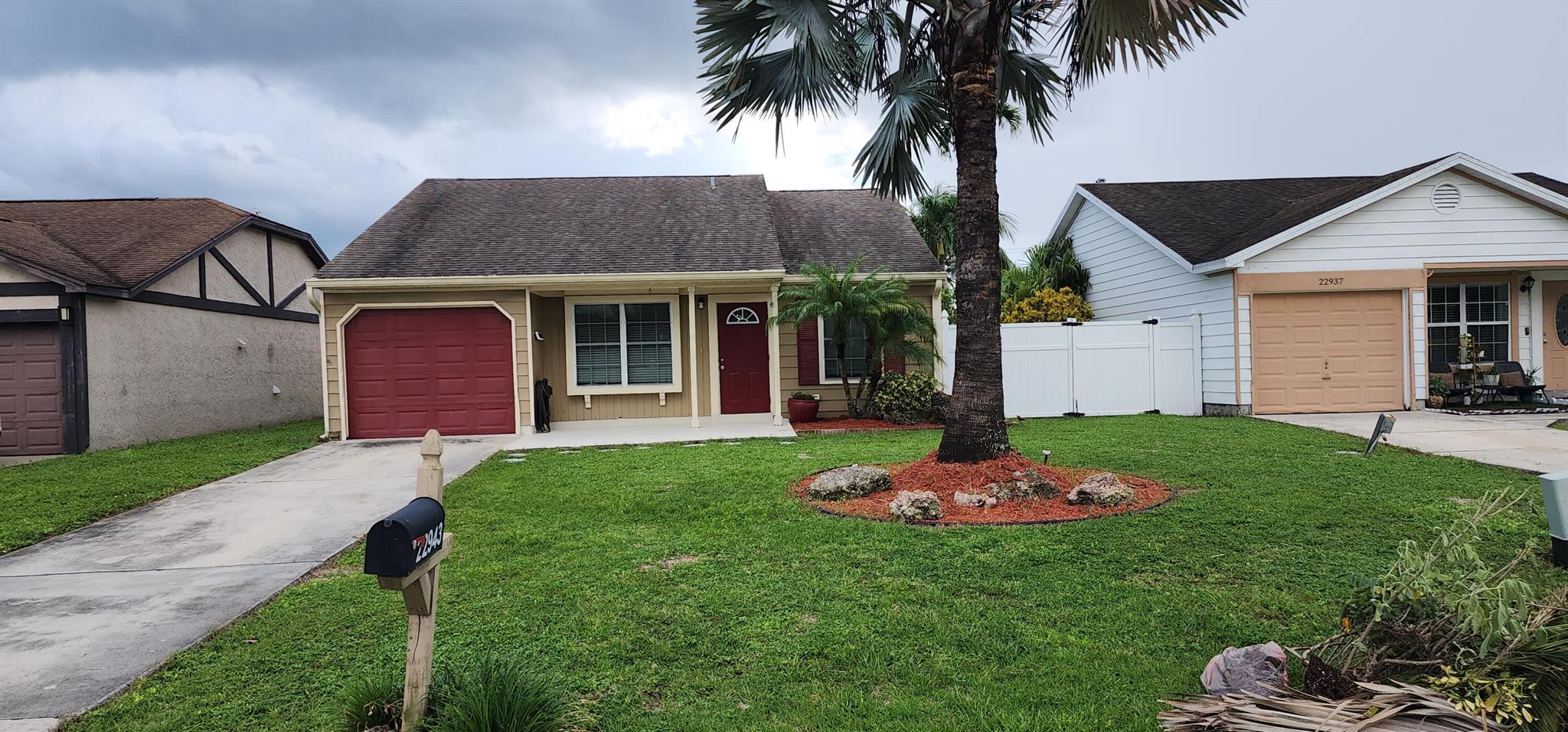 Welcome to this charming 3-bedroom, 2-bathroom and 1 car garage home in the sought-after West Boca Raton. Vaulted ceilings, open kitchen with separate dining area overlooking the front yard. Private pool, covered patio in serene fenced backyard. Beautiful kitchen cabinets, granite counters, updated stainless steel appliances. Updated bathrooms. No carpet Here! Tile throughout. Community has a pool and sundeck, playground and barbecue area. Low HOA fee. Near shopping, dining and top-rated schools.