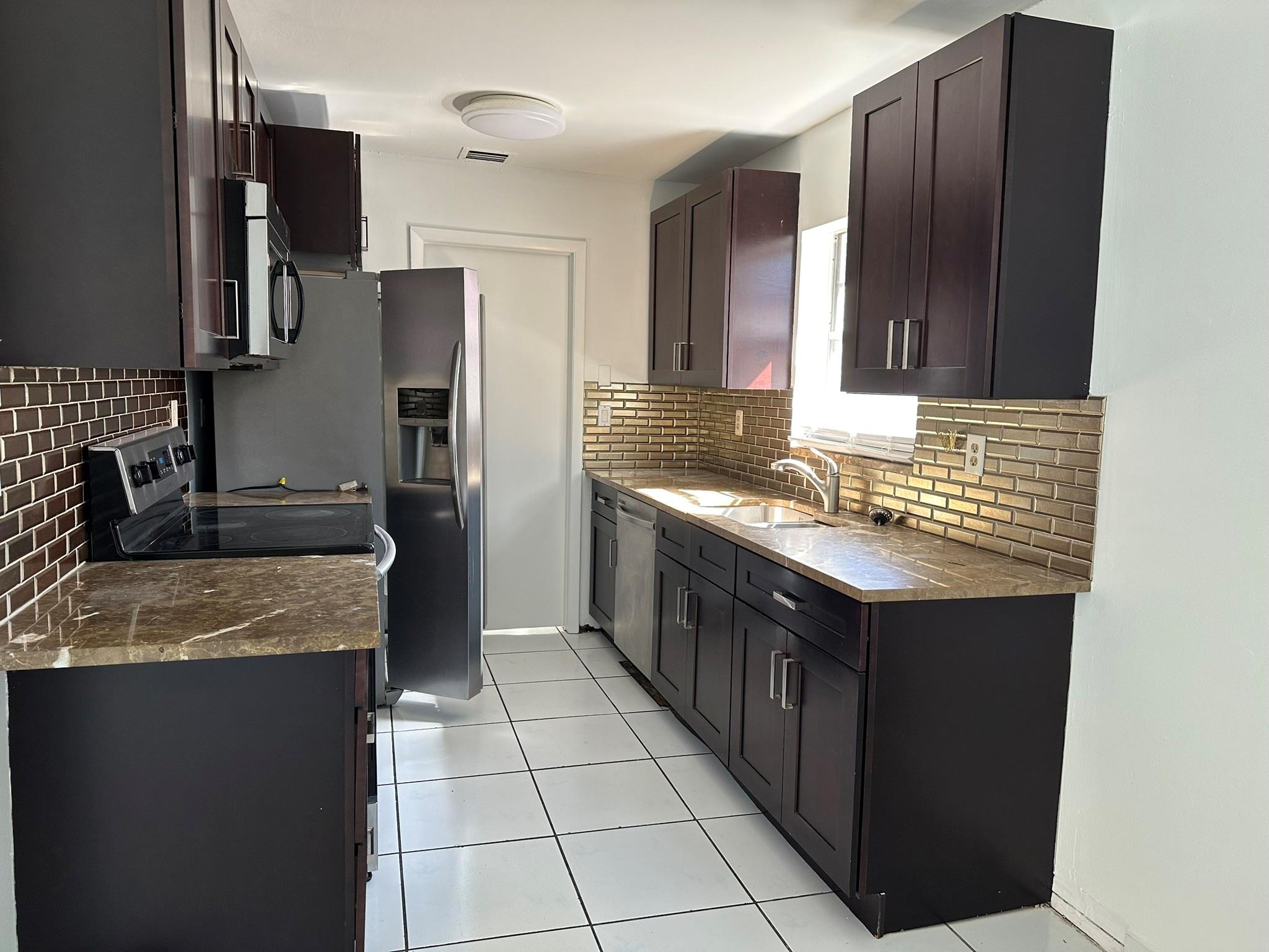 NA - Residential Lease